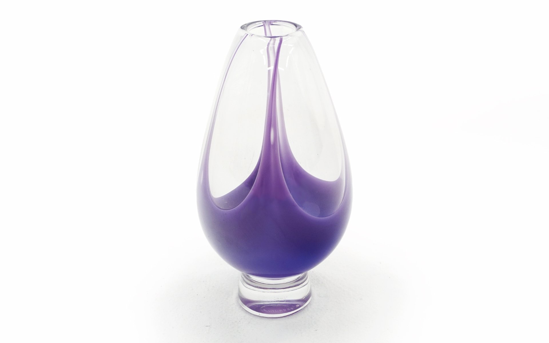 Kosta Boda Purple & Clear Art Glass Vase by Vicke Linstrand 